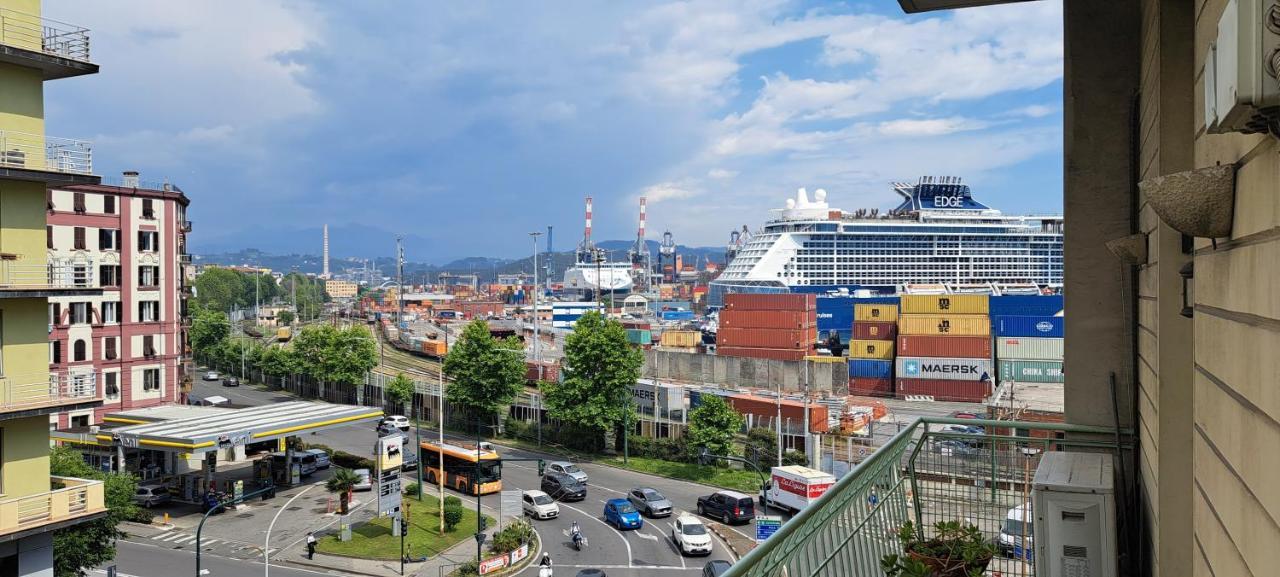 Waterfront Apartment La Spezia Exterior photo