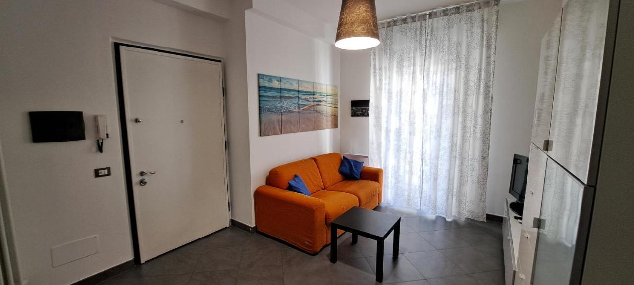 Waterfront Apartment La Spezia Exterior photo