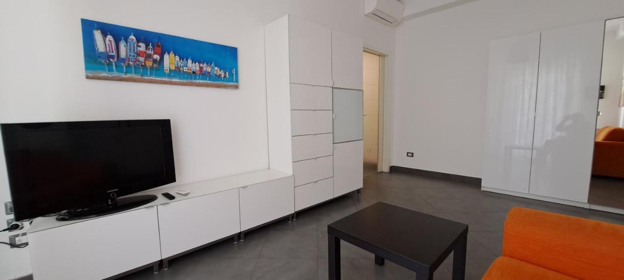 Waterfront Apartment La Spezia Exterior photo