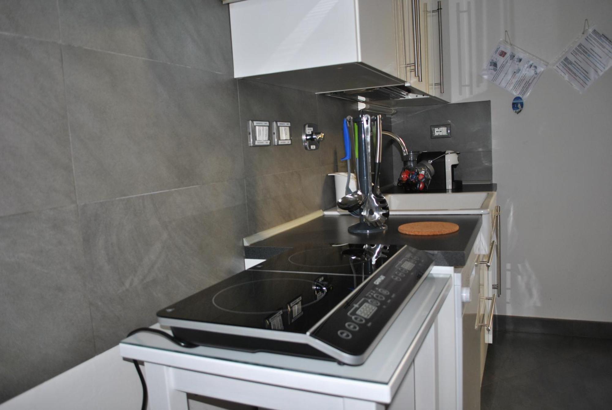 Waterfront Apartment La Spezia Exterior photo